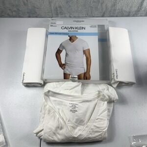 Calvin Klein Men's T Shirt‎ V Neck Cotton Small White 3 Pack